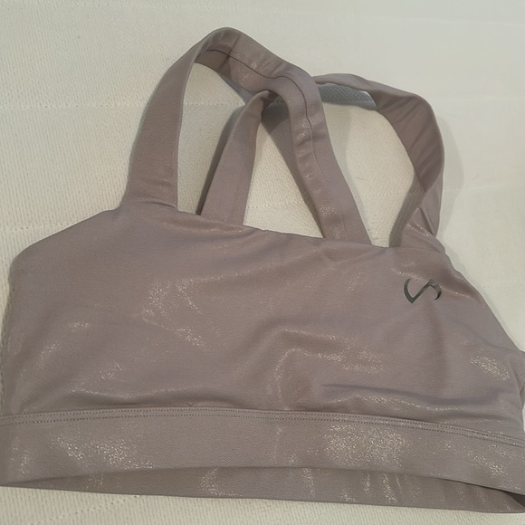 TLF sports bra - Picture 2 of 3